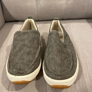Men’s boat shoes